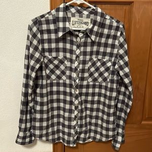 Gray & white checkered Life is Good long sleeve shirt.